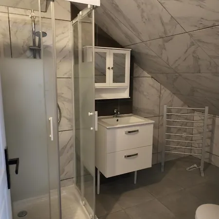 Apartment Cosy En Avec 2 Places De Parking Privees Interieur Beuvrages